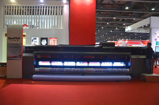 91抖音免费视频5米uv噴繪機